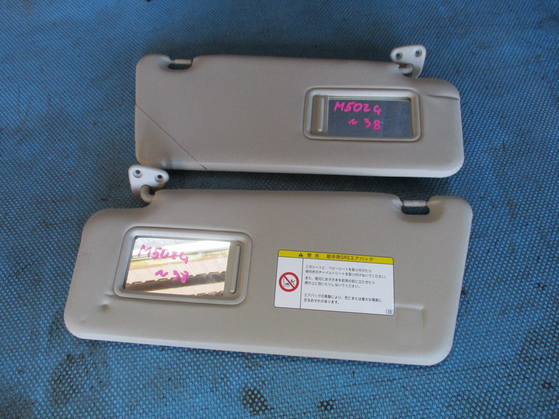 Козырек солнцезащитный Daihatsu Boon Luminas