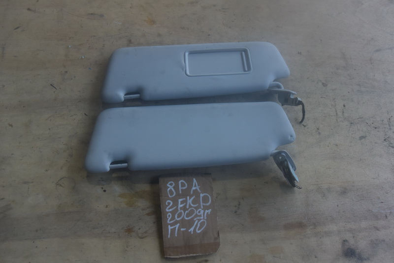 Козырек солнцезащитный Audi A3