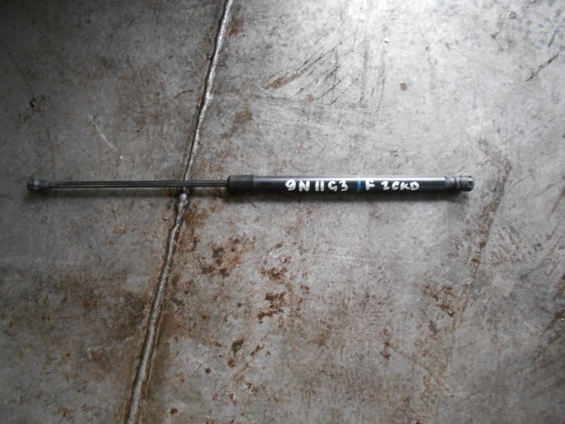 Амортизатор капота Volkswagen Polo