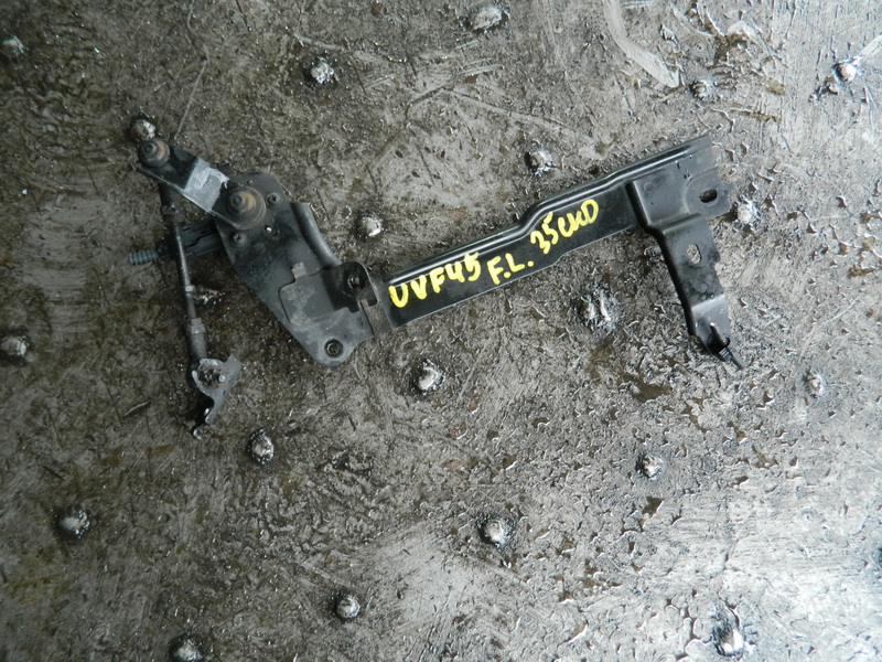 Датчик положения кузова Lexus Ls600h UVF45