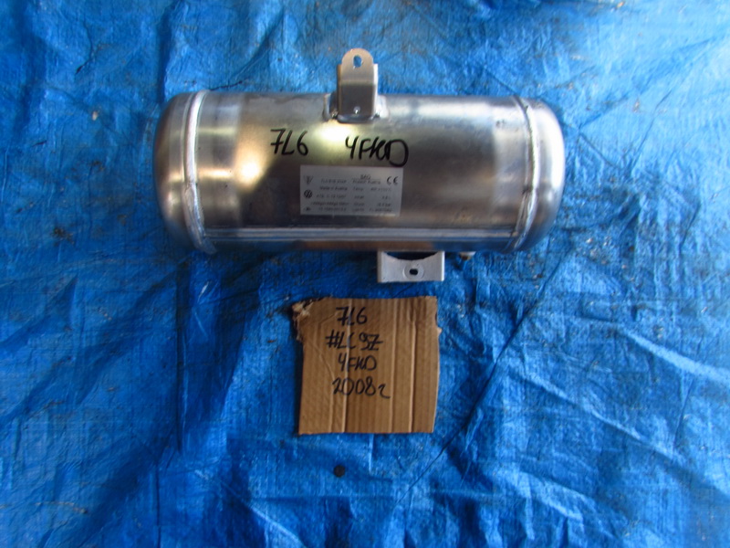 Ресивер пневмоподвески Volkswagen Touareg 7L6