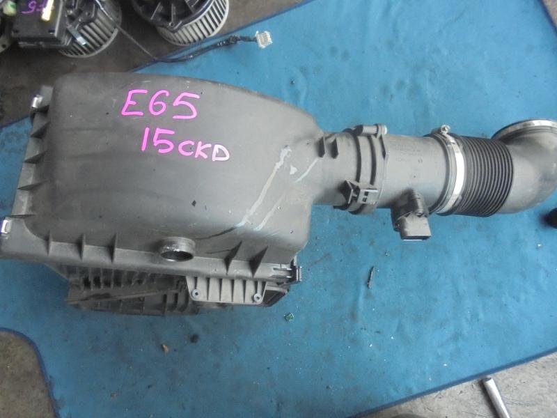 Корпус воздушного фильтра BMW 7-series