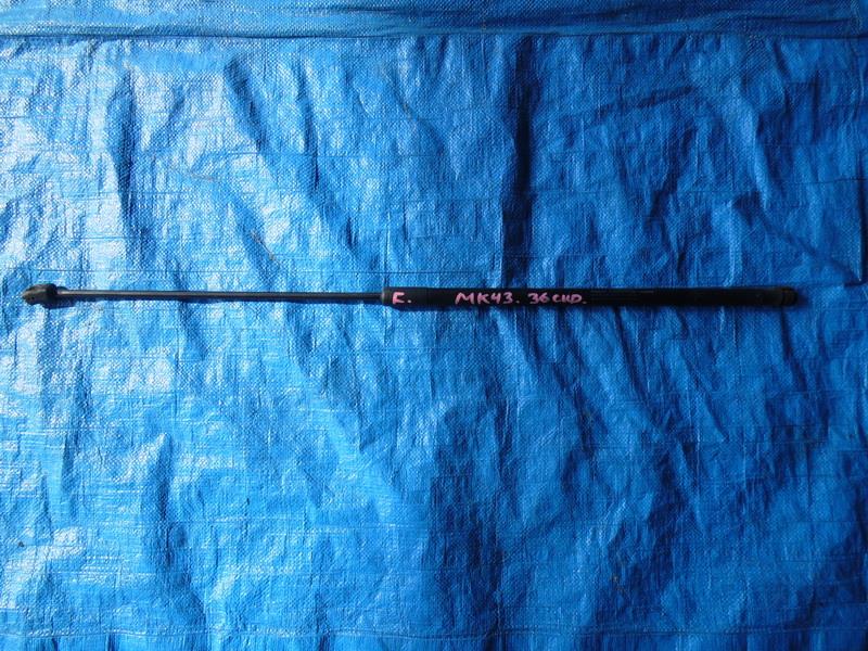 Амортизатор капота Volvo C30