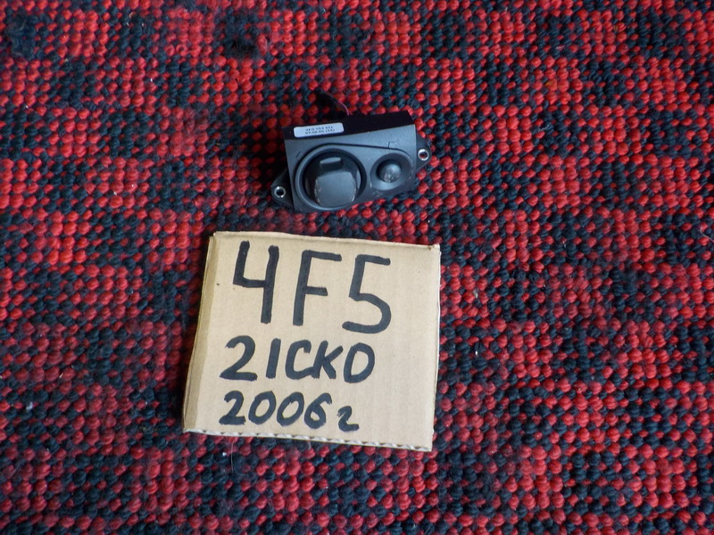 Переключатель положения рулевой колонки Audi A6 4F5