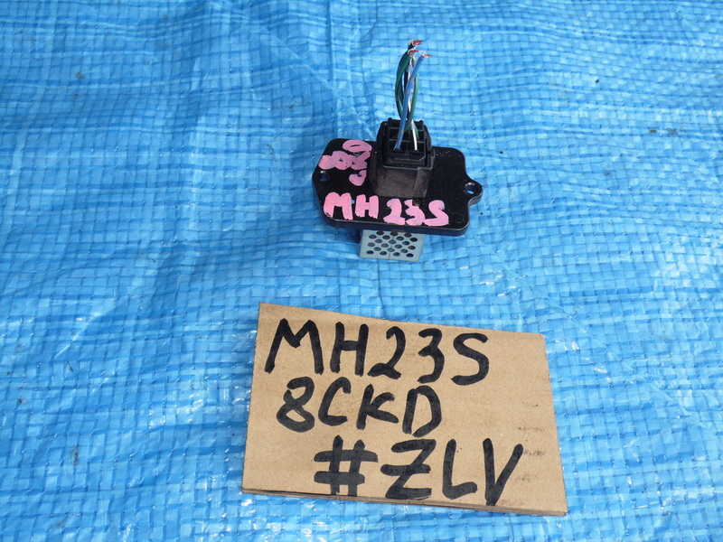 Резистор печки Suzuki Wagon R MH23S