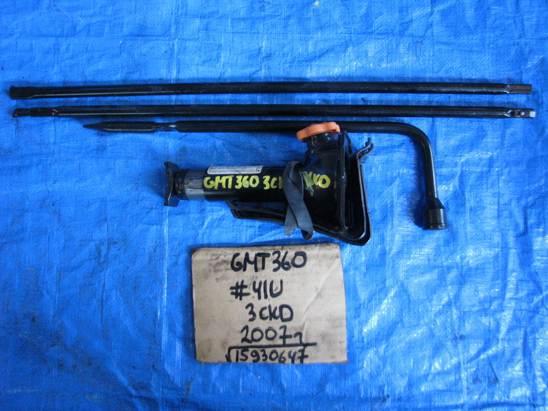 Домкрат Chevrolet Trailblazer GMT360