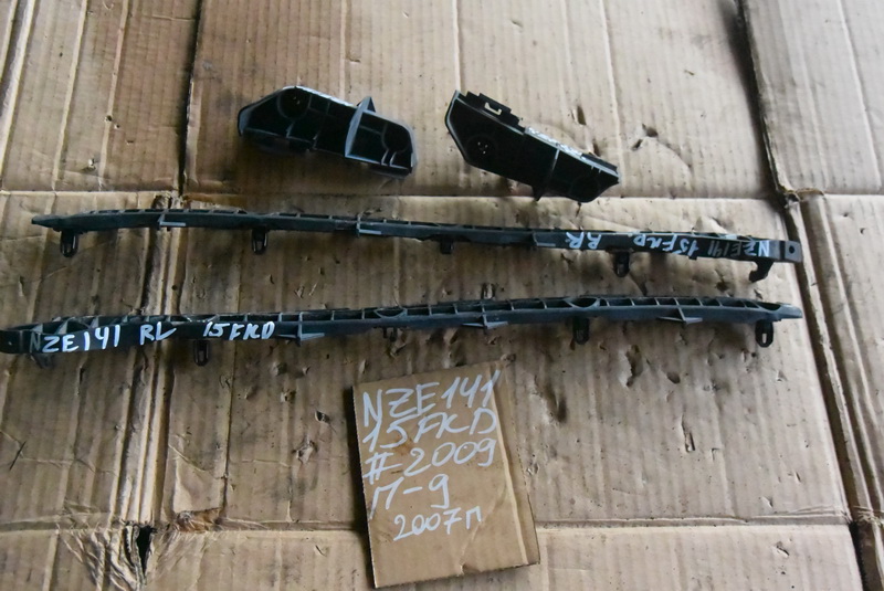 Крепление бампера Toyota Corolla Fielder