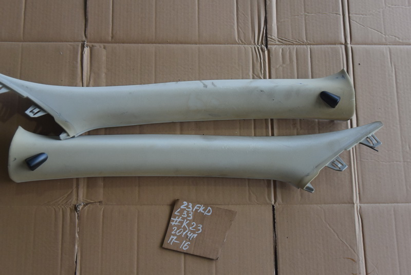 Накладка на стойку кузова Nissan Teana L33