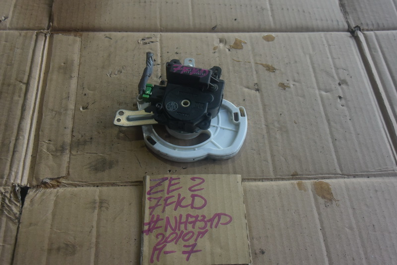 Сервопривод печки Honda Insight ZE2