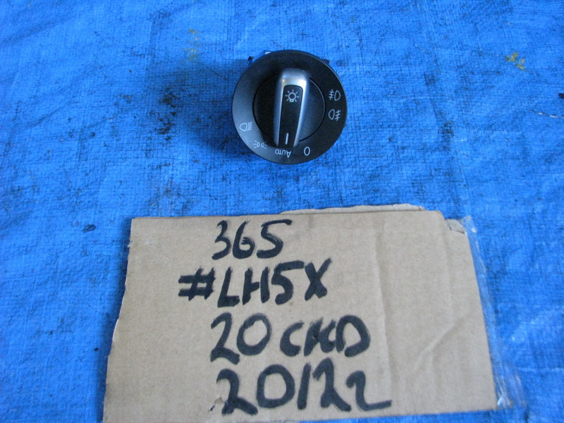 Переключатель фар Volkswagen Passat 365