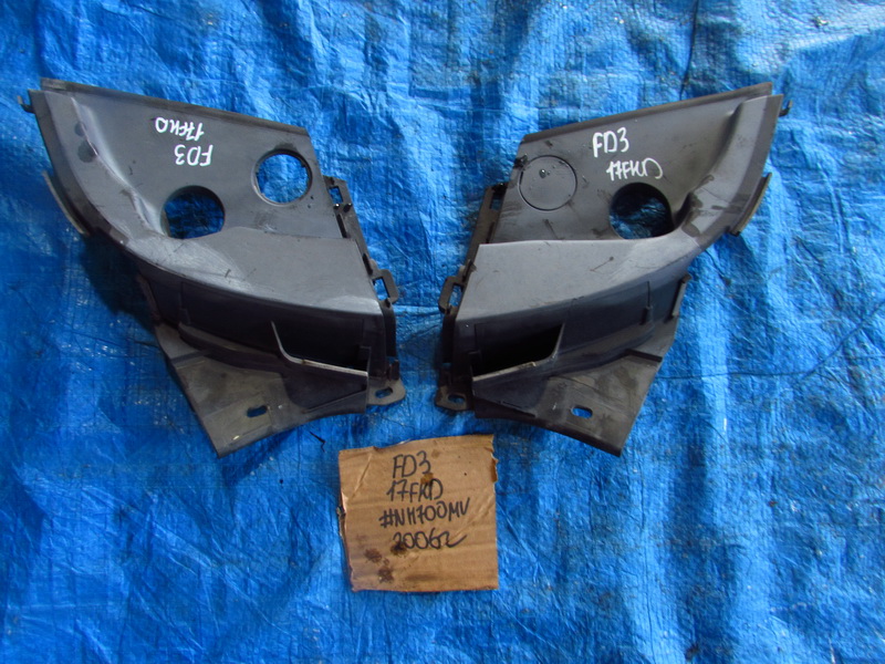 Уголок в жабо Honda Civic FD3