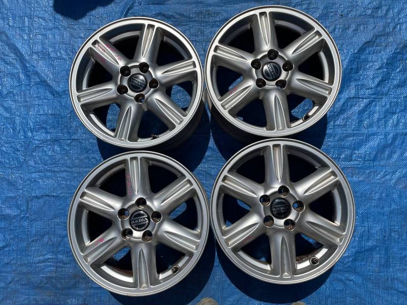 7.0х16х5x108.00  ET49 Volvo XC90 Литой 4 шт./компл