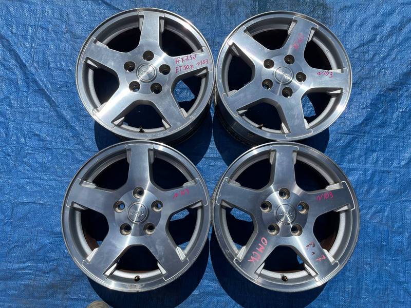 7.5х17х5x130.00  ET44 Jeep Grand Cherokee Литой 4 шт./компл