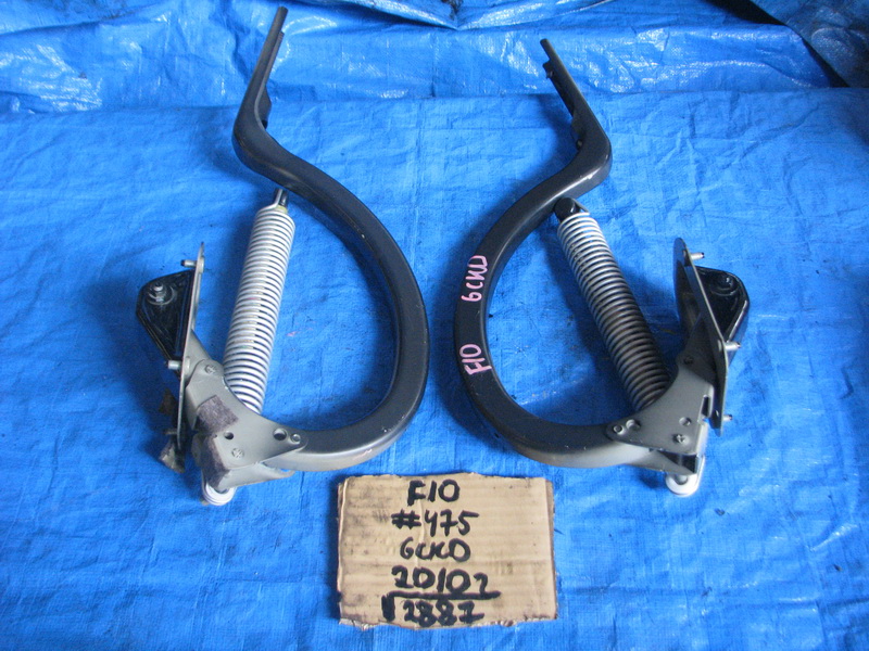 Петля крышки багажника BMW 5-series F10