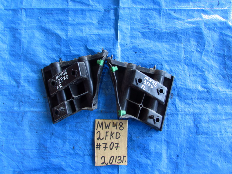 Крепление бампера Volvo V40 MV48