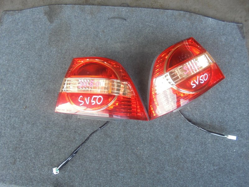 Стоп-сигнал Toyota Vista