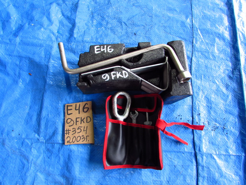 Домкрат BMW 3-series E46