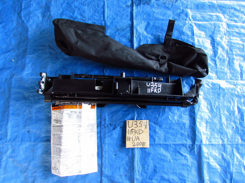 Домкрат Ford Expedition U354