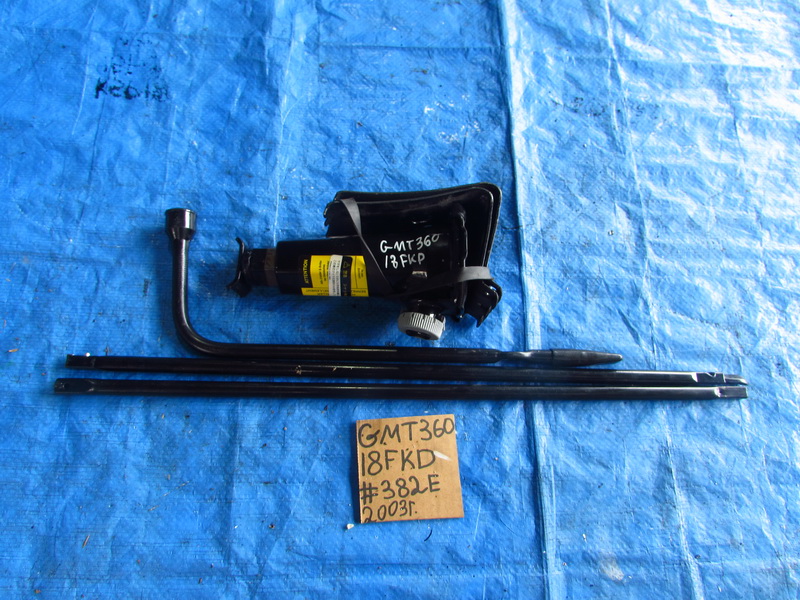 Домкрат Chevrolet Trailblazer