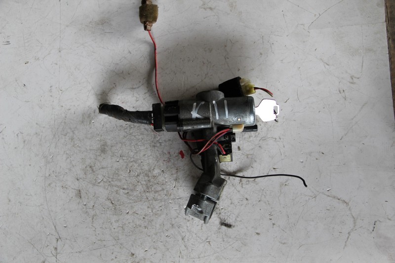 Замок зажигания Nissan March