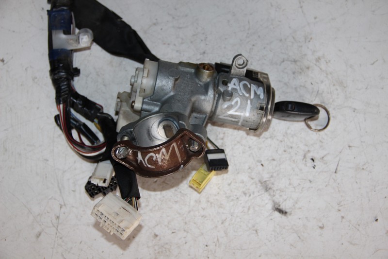 Замок зажигания Toyota Ipsum