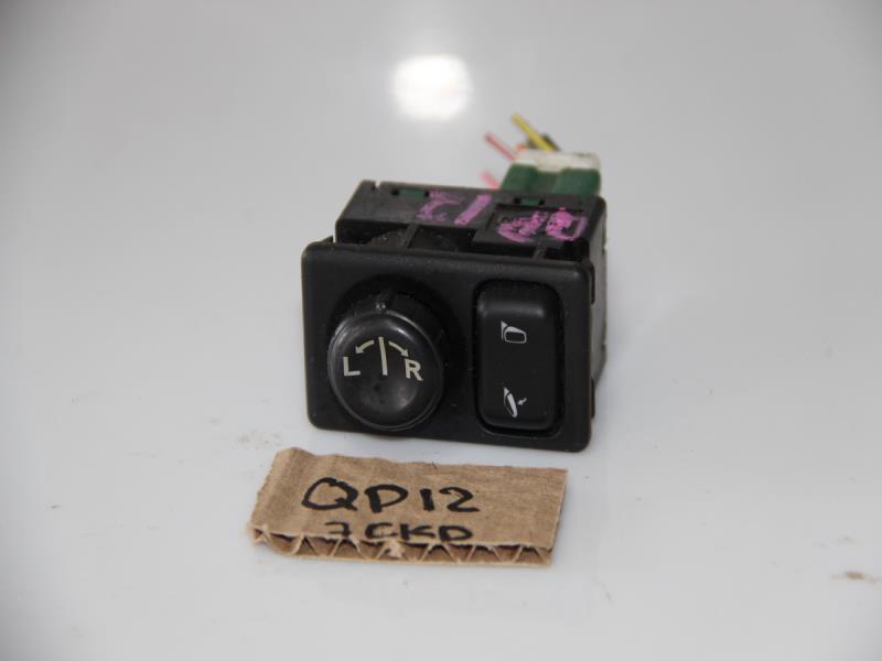 Блок управления зеркалами Nissan Primera