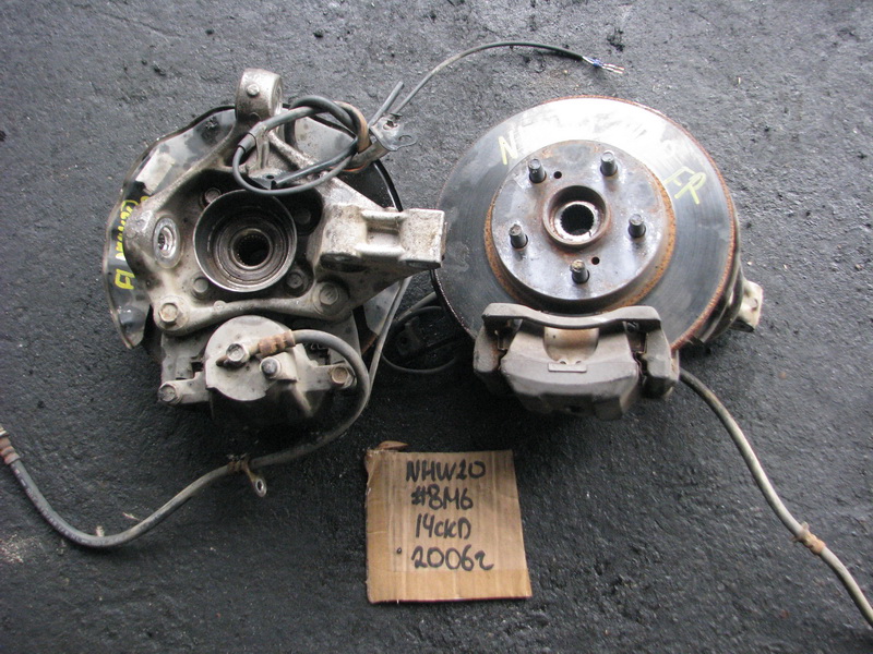 Ступица Toyota Prius NHW20