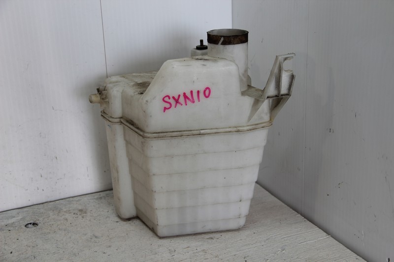 Влагоотделитель Toyota Nadia SXN10