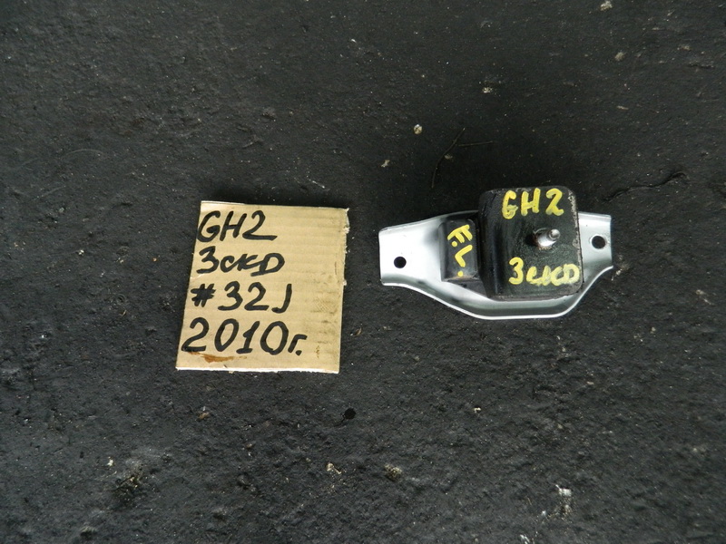 Подушка двигателя Subaru Impreza