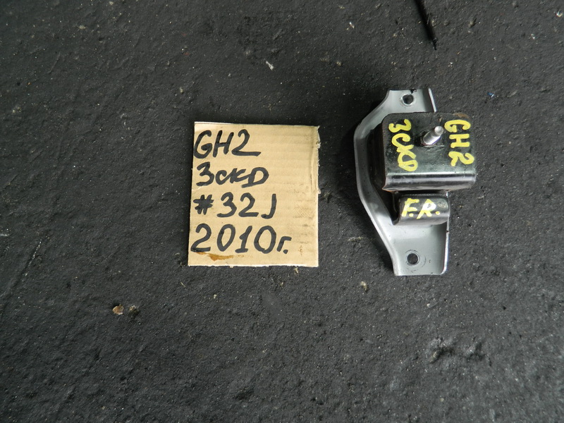 Подушка двигателя Subaru Impreza