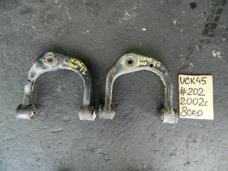 Рычаг Toyota Sequoia UCK45