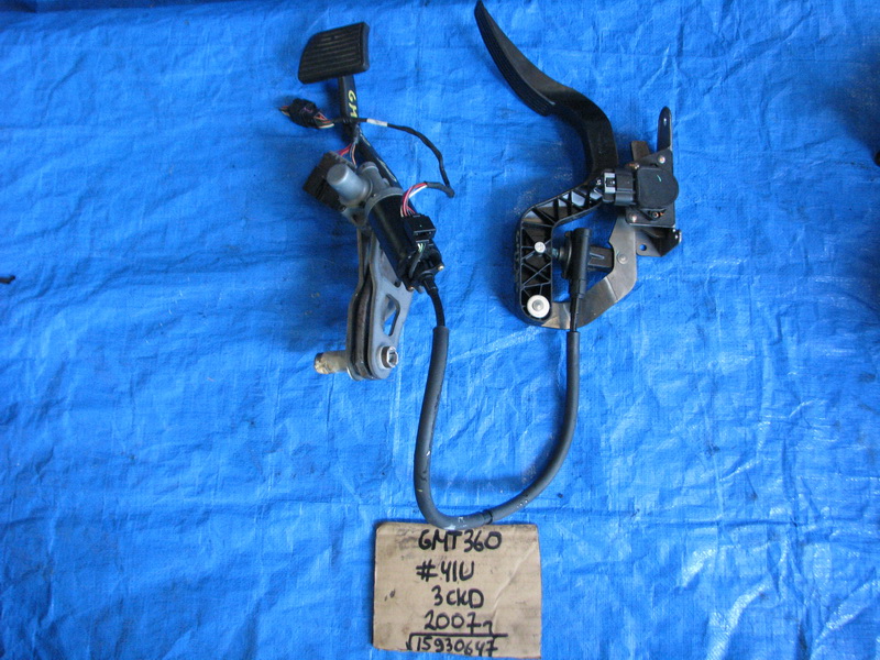 Педаль газа Chevrolet Trailblazer GMT360