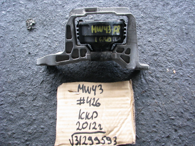 Подушка двигателя Volvo V50