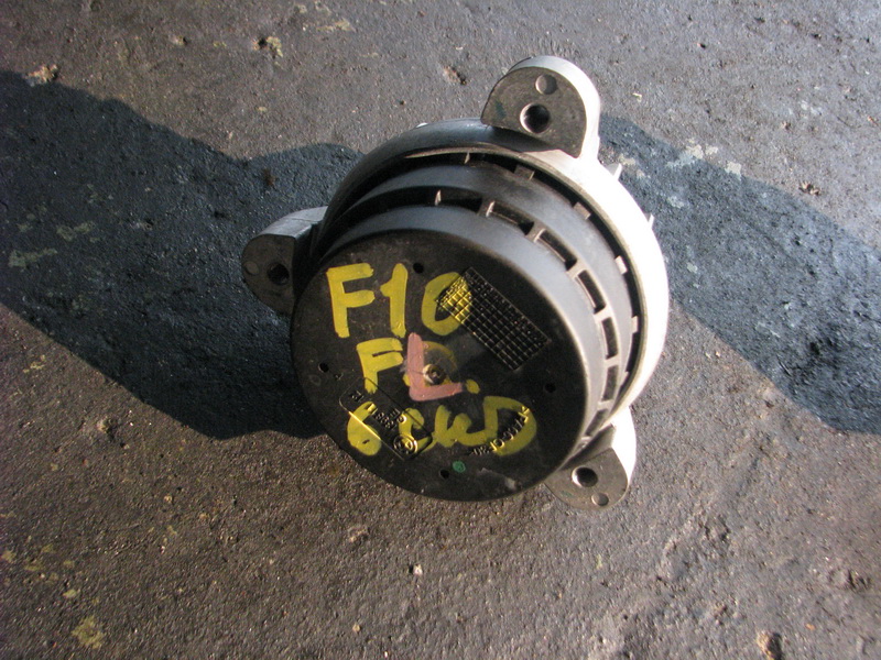 Подушка двигателя BMW 5-series F10