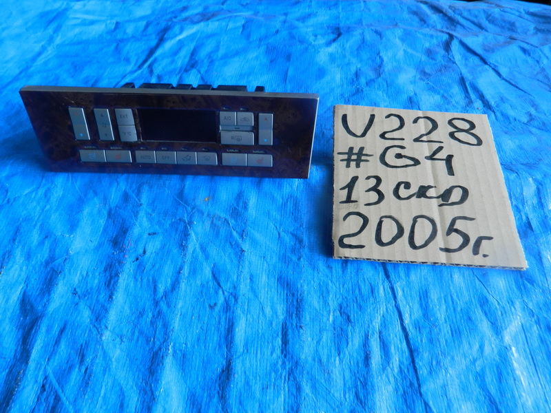 Блок управления климат-контролем Lincoln Navigator