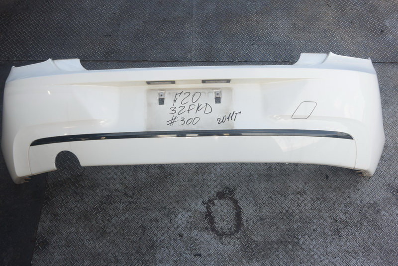 Бампер BMW 1-series F20