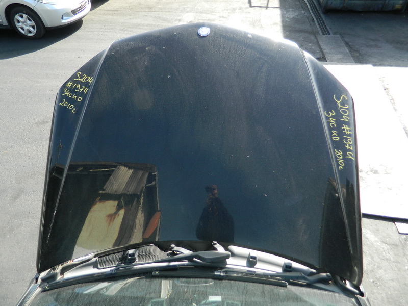 Капот Mercedes-benz C-class