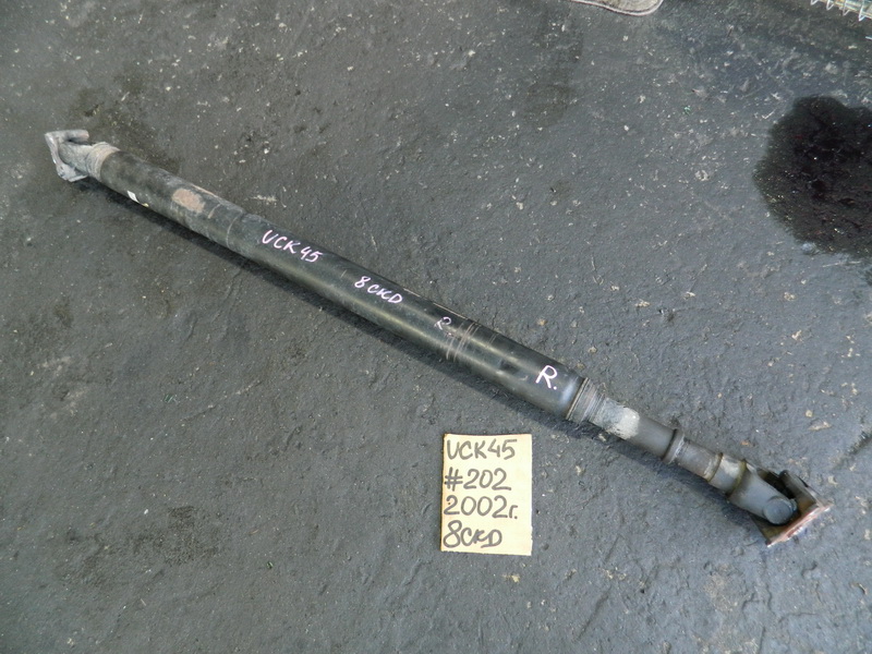 Карданный вал Toyota Sequoia UCK45