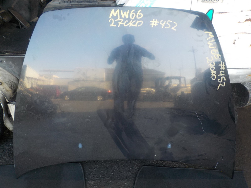 Капот Volvo V50