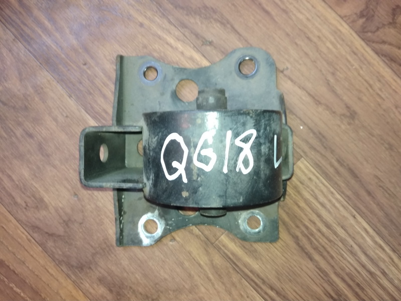 Подушка двигателя Nissan Bluebird Sylphy