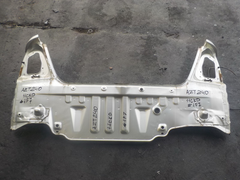 Панель кузова Toyota Premio AZT240
