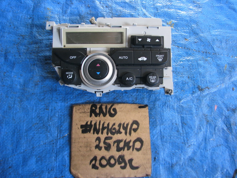 Блок управления климат-контролем Honda Stream