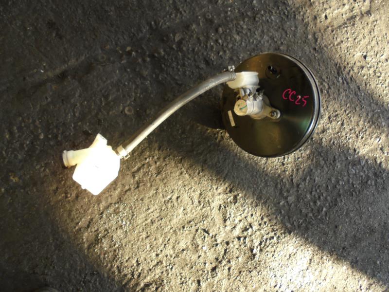 Главный тормозной цилиндр Nissan Serena