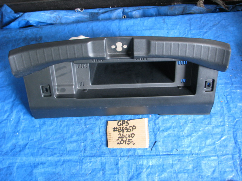 Накладка замка багажника Honda Fit GP5