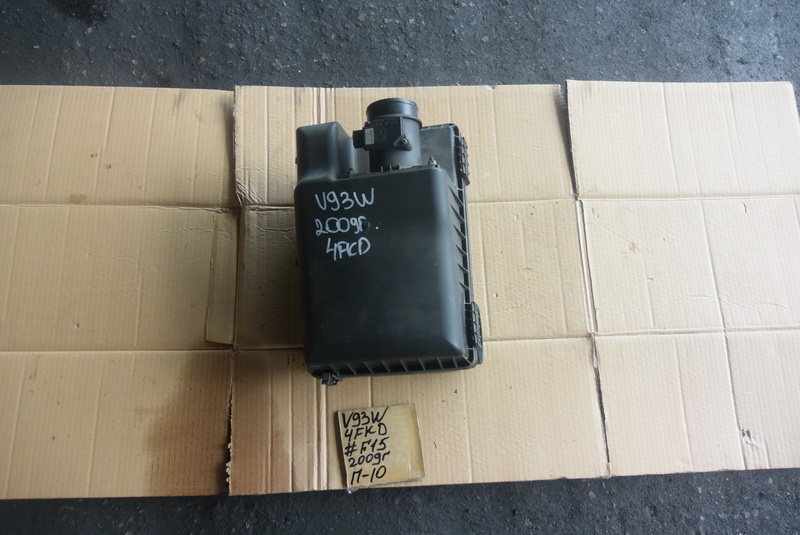 Корпус воздушного фильтра Mitsubishi Pajero V93W