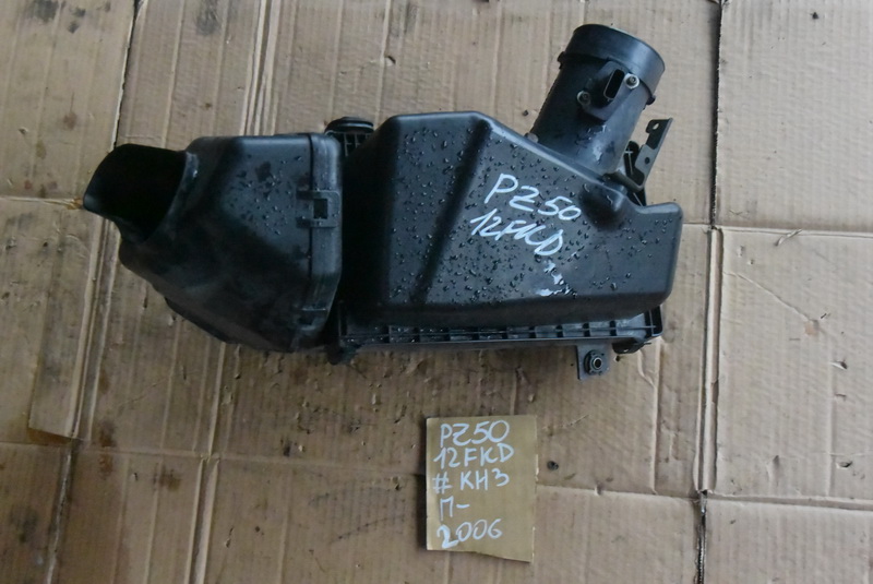 Корпус воздушного фильтра Nissan Murano PZ50