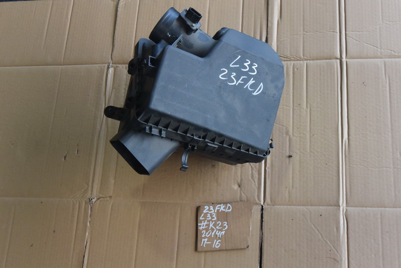 Корпус воздушного фильтра Nissan Teana