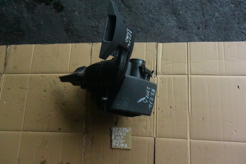 Корпус воздушного фильтра Mazda Cx-5 KE2FW