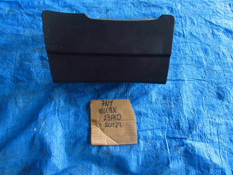 Airbag коленный Volkswagen Sharan 7N1