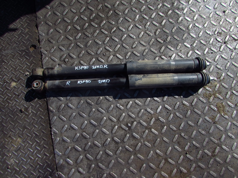Амортизатор Toyota Vitz KSP90